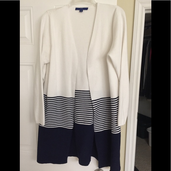 Apt. 9 Sweaters - Apt 9 women’s open front cardigan